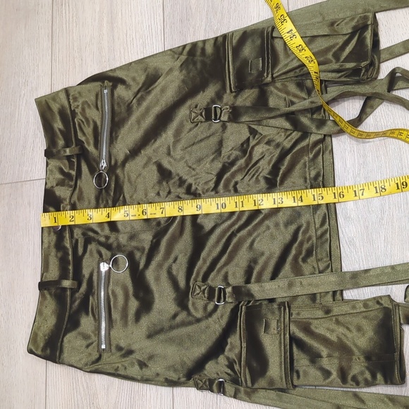 Satin Cargo Skirt - Picture 11 of 16